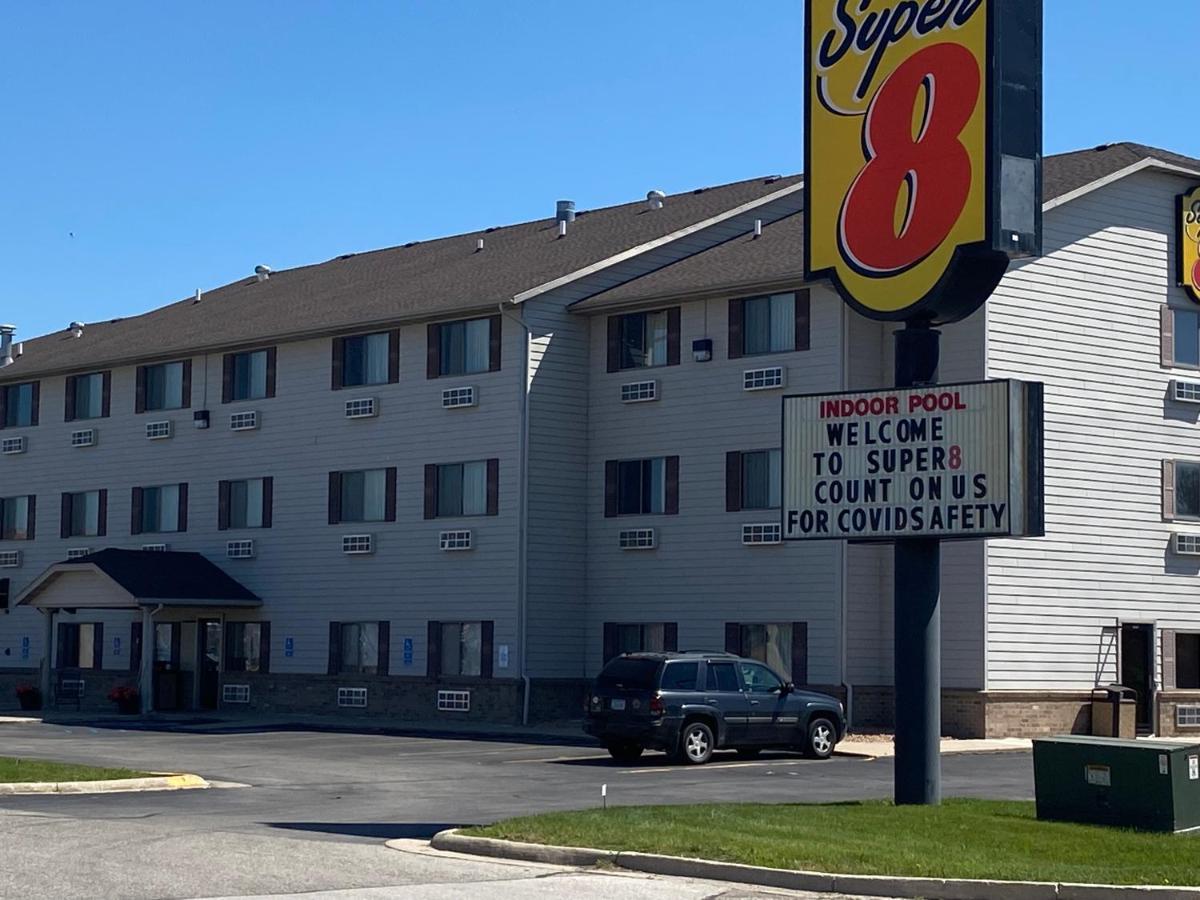 Super 8 By Wyndham Mason City Dış mekan fotoğraf
